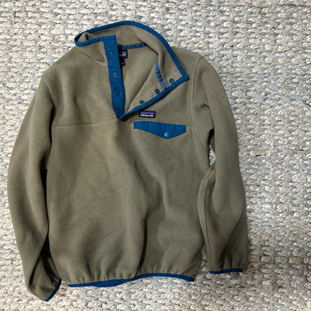 Boys Patagonia small